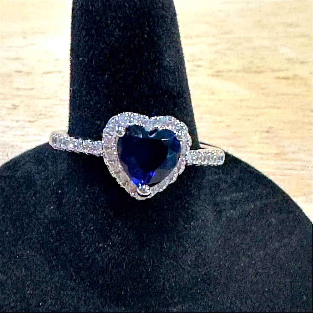 Simulated‎ Sapphire Heart Halo Ring 925 Sterling Silver Size 7.75
